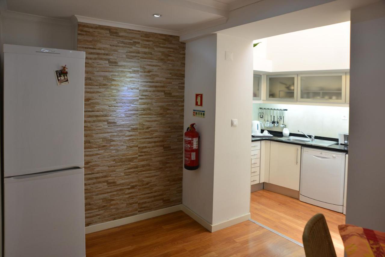 Apartamento Chiado Carmo 53 Lisbon Bagian luar foto